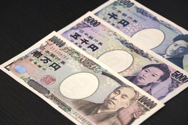 事業家集団環境で学んで自己投資を実践するメンバーの使うことへの恐怖がなくなったのお金のイメージ